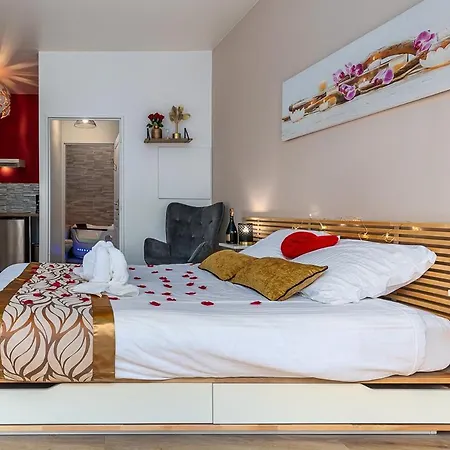 Havre De Paix Jacuzzi شقة Asnières